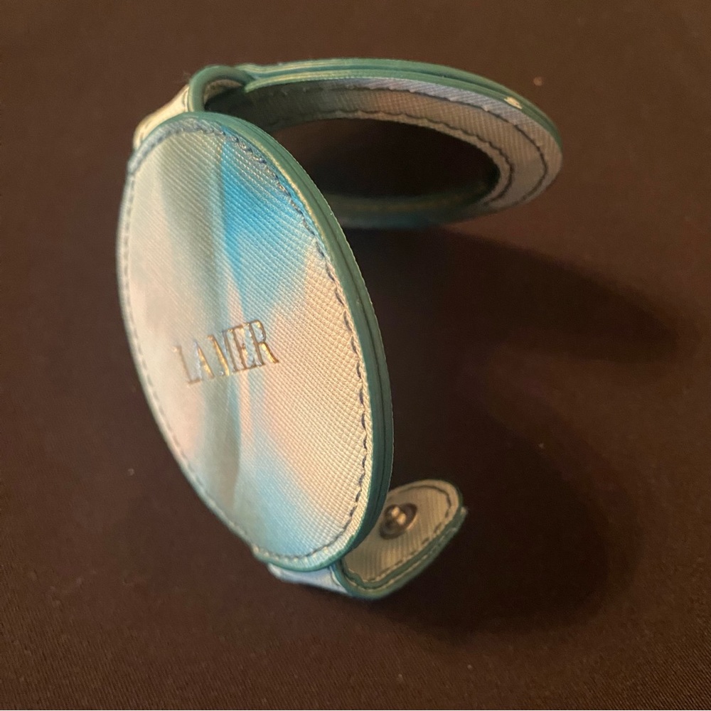 La Mer Compact Mirror